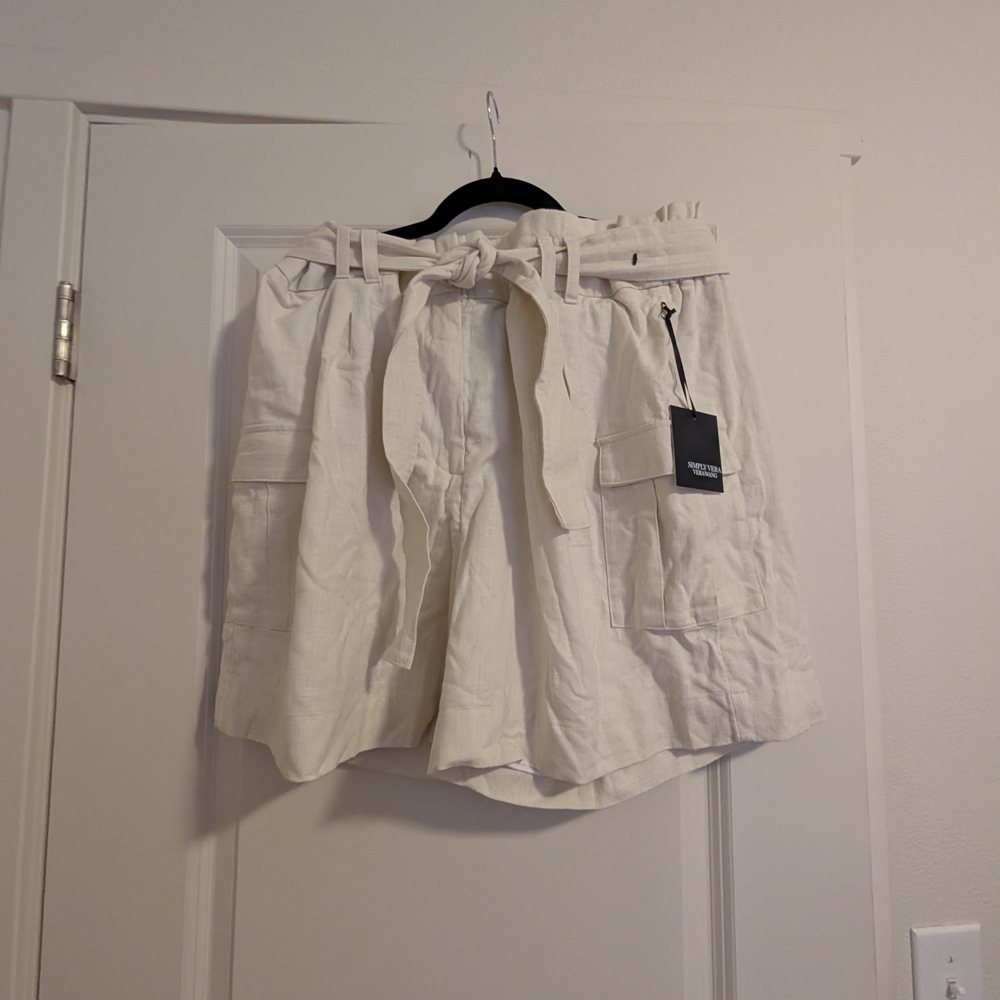 Simply Vera Vera Wang Cream Cargo Shorts Lightweight Design